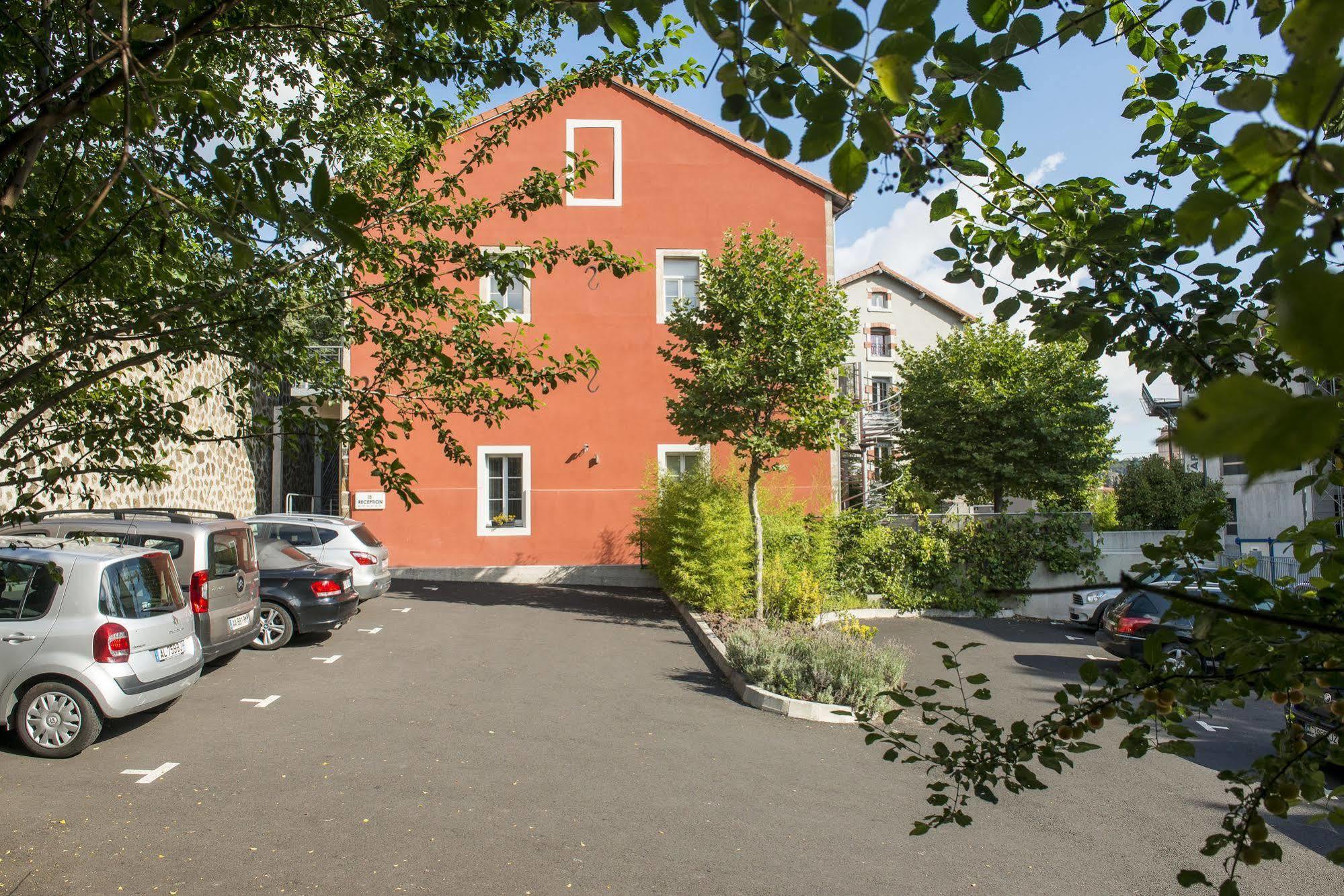 Gîte d'Etape des Capucins Le Puy-en-Velay Extérieur photo